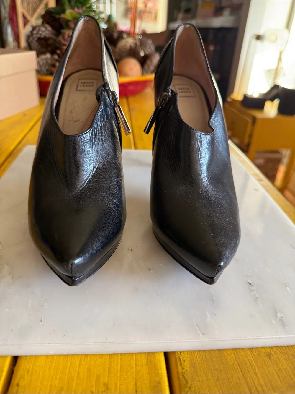 Hervé Léger Black Leather Pointed Toe Ankle Bootie Heels Side Zip Size _